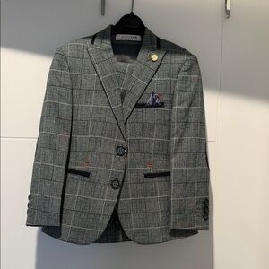 Boys' Gray Plaid Blazer